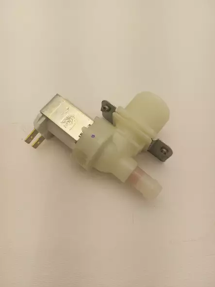 Magneettiventtiili kulma 1,2ltr/min - Jääpalakoneiden magneettiventtiilit - 200331 - 1