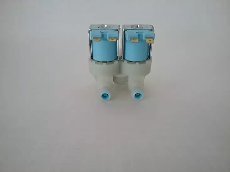 Magneettiventtiili 2-tie suora, 10mm, 230V - Ravintolan astianpesukoneiden magneettiventtiilit - 100247 - 1